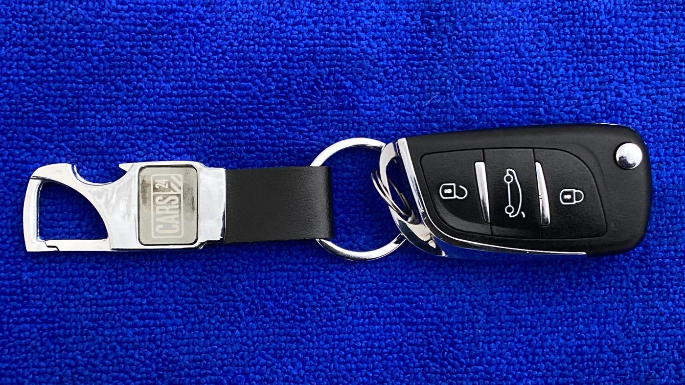 2019 Maruti New Wagon-R 1.0 Lxi (o) cng, CNG, Manual, 50,618 km, Key Close Up