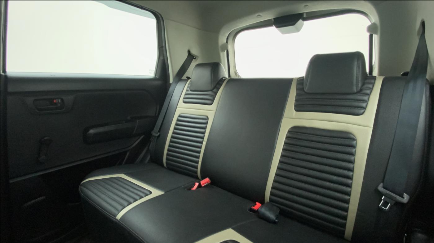2019 Maruti New Wagon-R 1.0 Lxi (o) cng, CNG, Manual, 50,618 km, Right Side Rear Door Cabin