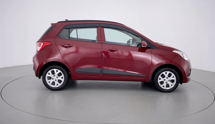 2016 Hyundai Grand i10 SPORTZ 1.2 KAPPA VTVT, Petrol, Manual, 20,590 km, Right Side View