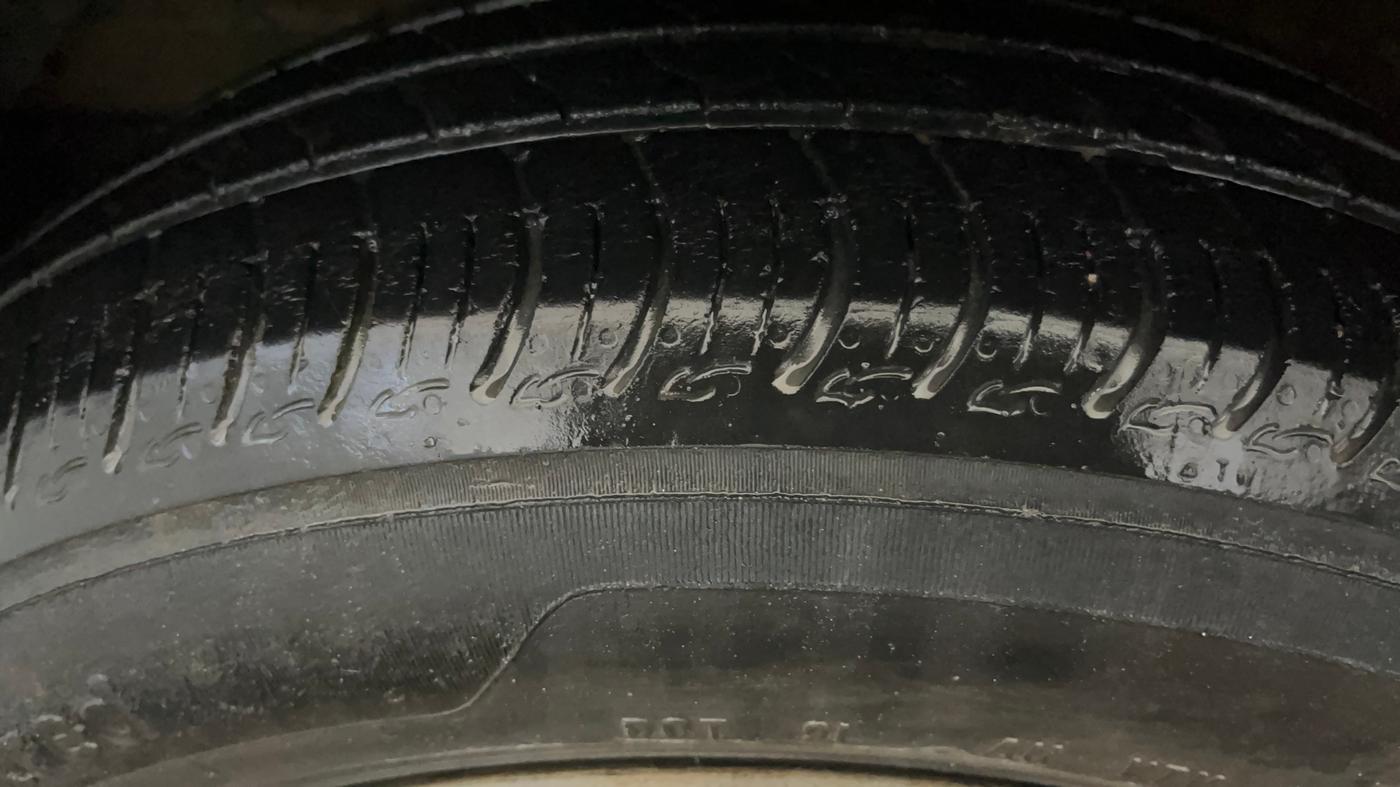 2019 Maruti S PRESSO VXI AMT, Petrol, Automatic, 44,078 km, Left Front Tyre Tread