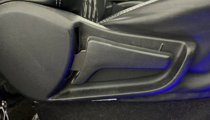 2019 Maruti S PRESSO VXI AMT, Petrol, Automatic, 44,078 km, Driver Side Adjustment Panel