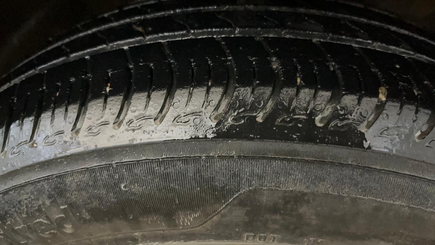 2019 Maruti S PRESSO VXI AMT, Petrol, Automatic, 44,078 km, Right Front Tyre Tread