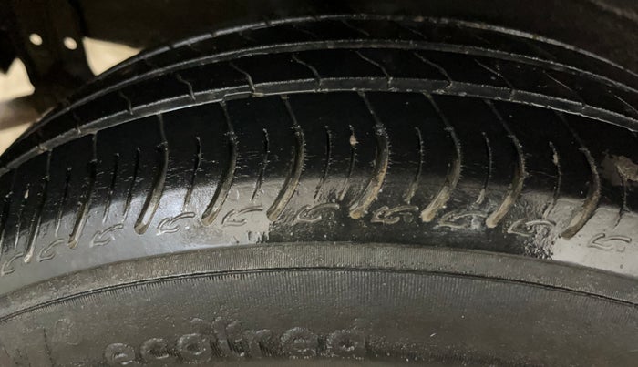 2019 Maruti S PRESSO VXI AMT, Petrol, Automatic, 44,078 km, Right Rear Tyre Tread