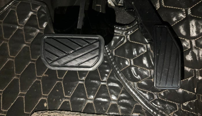 2019 Maruti S PRESSO VXI AMT, Petrol, Automatic, 44,078 km, Pedals