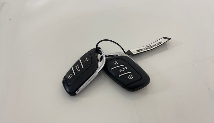 2023 MG ASTOR SMART 1.5 CVT, Petrol, Automatic, 19,188 km, Key Close Up