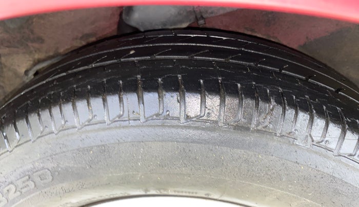 2013 Hyundai i10 SPORTZ 1.1, Petrol, Manual, 31,062 km, Left Rear Tyre Tread