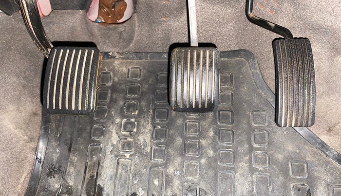 2013 Hyundai i10 SPORTZ 1.1, Petrol, Manual, 31,062 km, Pedals