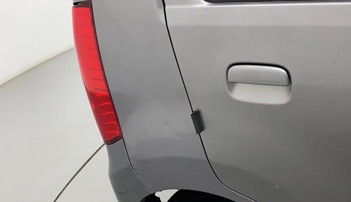 2018 Maruti Wagon R 1.0 VXI AMT, CNG, Automatic, 76,871 km, Right quarter panel - Minor scratches