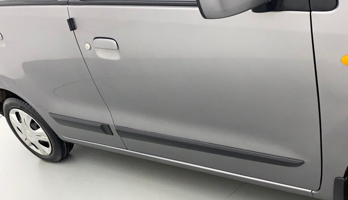 2018 Maruti Wagon R 1.0 VXI AMT, CNG, Automatic, 76,871 km, Driver-side door - Minor scratches