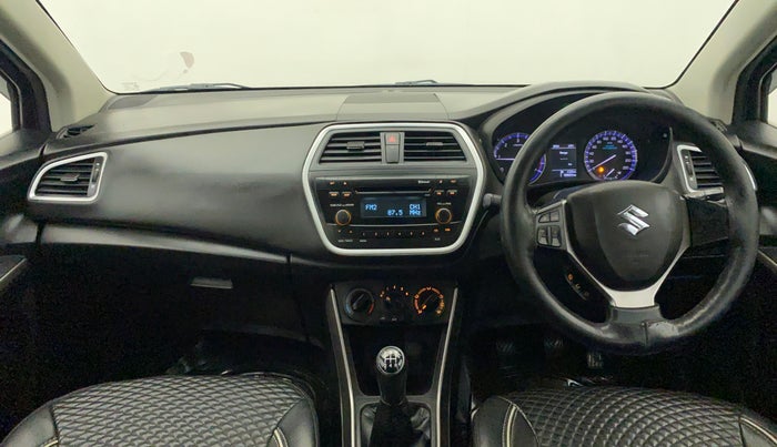 2017 Maruti S Cross DELTA 1.3, Diesel, Manual, 95,679 km, Dashboard