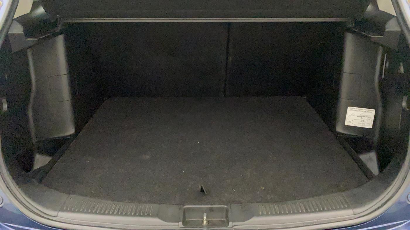 2017 Maruti S Cross DELTA 1.3, Diesel, Manual, 95,679 km, Boot Inside