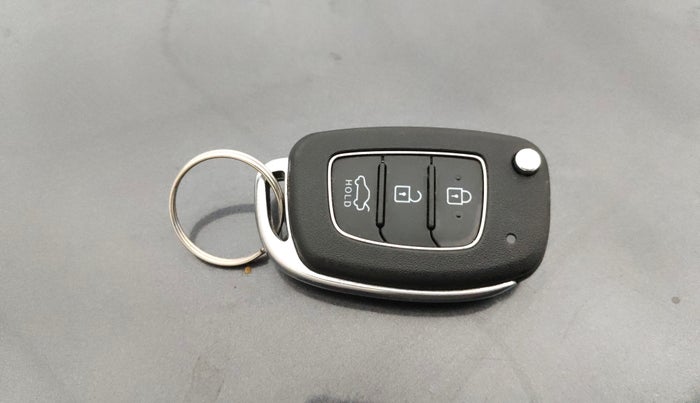 2023 Hyundai GRAND I10 NIOS SPORTZ 1.2 KAPPA VTVT, Petrol, Manual, 41,154 km, Key Close Up