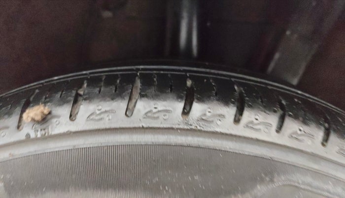 2023 Hyundai GRAND I10 NIOS SPORTZ 1.2 KAPPA VTVT, Petrol, Manual, 41,154 km, Left Rear Tyre Tread