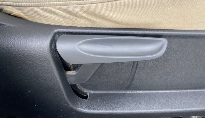 2019 Skoda Rapid AMBITION 1.5 TDI, Diesel, Manual, 54,620 km, Driver Side Adjustment Panel