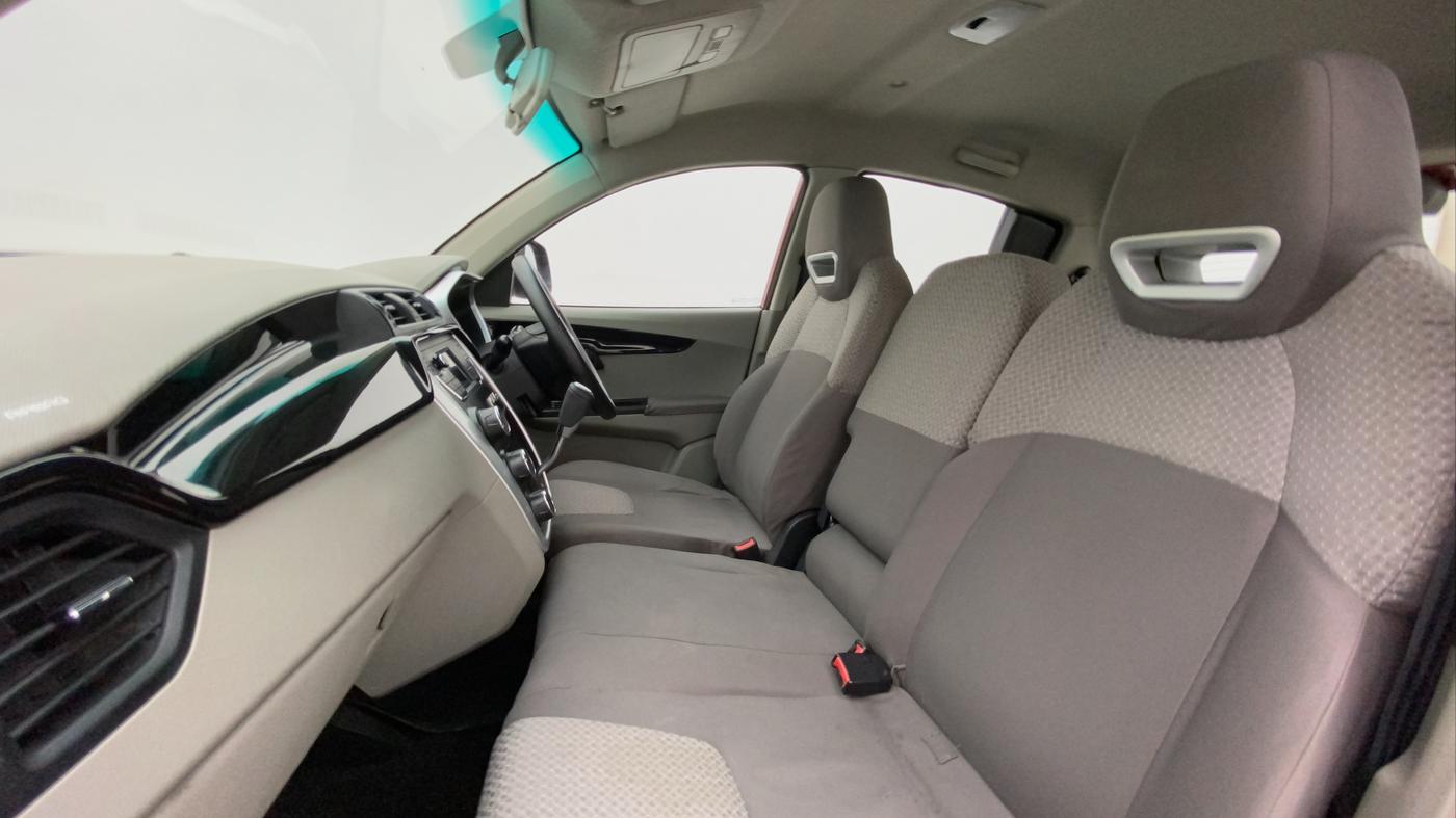2016 Mahindra Kuv100 K8 D 6 STR, Diesel, Manual, 78,802 km, Right Side Front Door Cabin