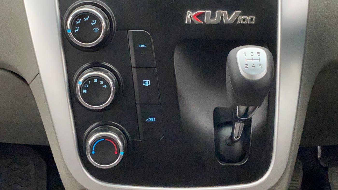 2016 Mahindra Kuv100 K8 D 6 STR, Diesel, Manual, 78,802 km, Gear Lever