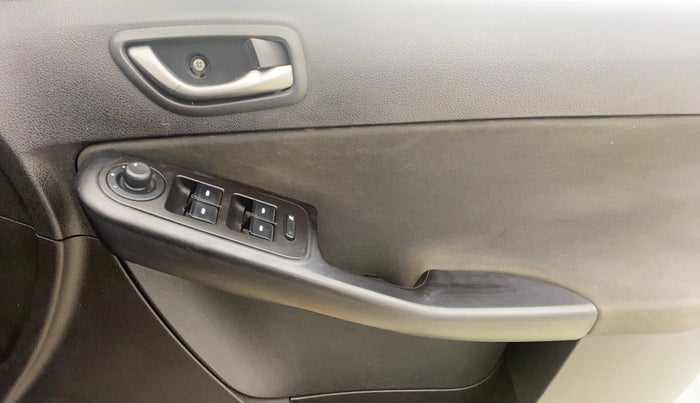 2015 Tata Zest XT PETROL, Petrol, Manual, 69,281 km, Driver Side Door Panels Control