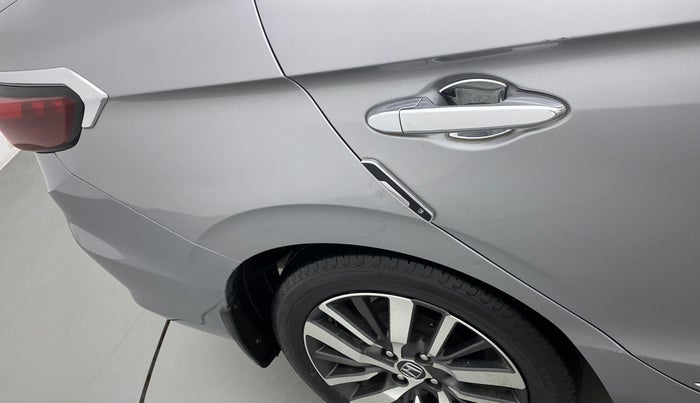 2021 Honda City 1.5L I-VTEC ZX CVT, Petrol, Automatic, 25,769 km, Right quarter panel - Minor scratches