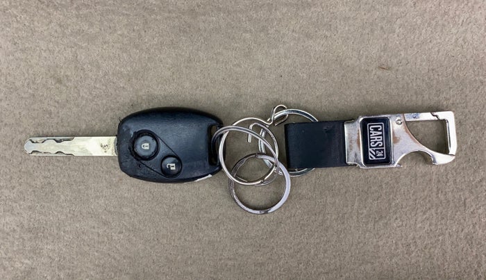 2015 Honda Brio S MT, Petrol, Manual, 65,394 km, Key Close Up