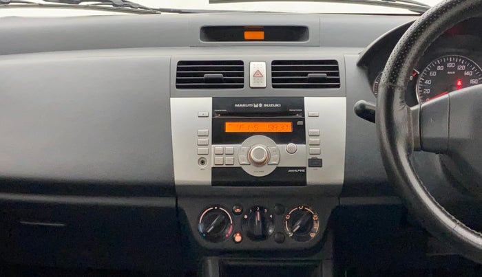 2011 Maruti Swift VXI, Petrol, Manual, 1,02,464 km, Air Conditioner