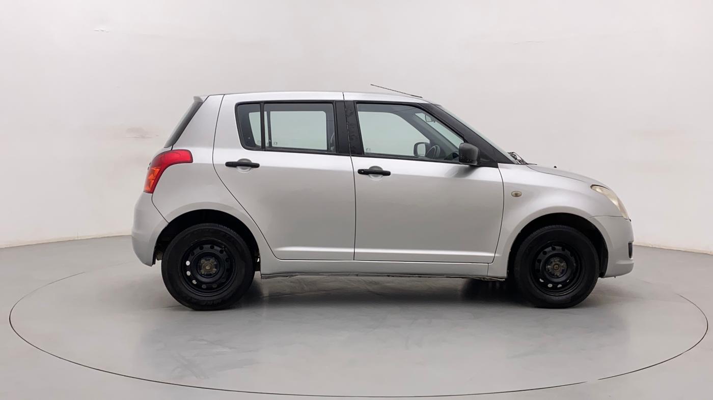 2011 Maruti Swift VXI, Petrol, Manual, 1,02,464 km, Right Side View