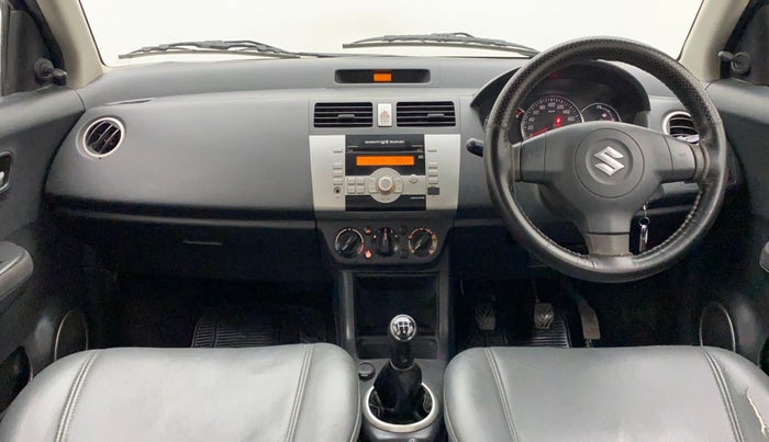 2011 Maruti Swift VXI, Petrol, Manual, 1,02,464 km, Dashboard