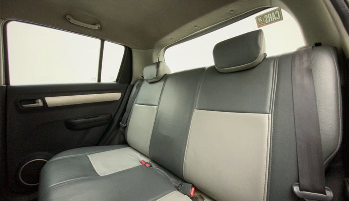 2011 Maruti Swift VXI, Petrol, Manual, 1,02,464 km, Right Side Rear Door Cabin