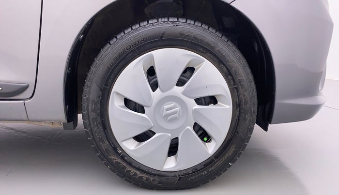 2019 Maruti Celerio VXI d, Petrol, Manual, 24,192 km, Right Front Wheel