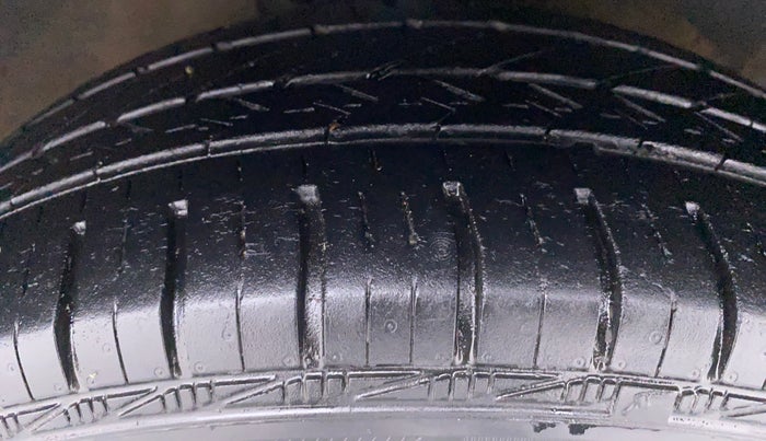 2019 Maruti Celerio VXI d, Petrol, Manual, 24,192 km, Right Front Tyre Tread