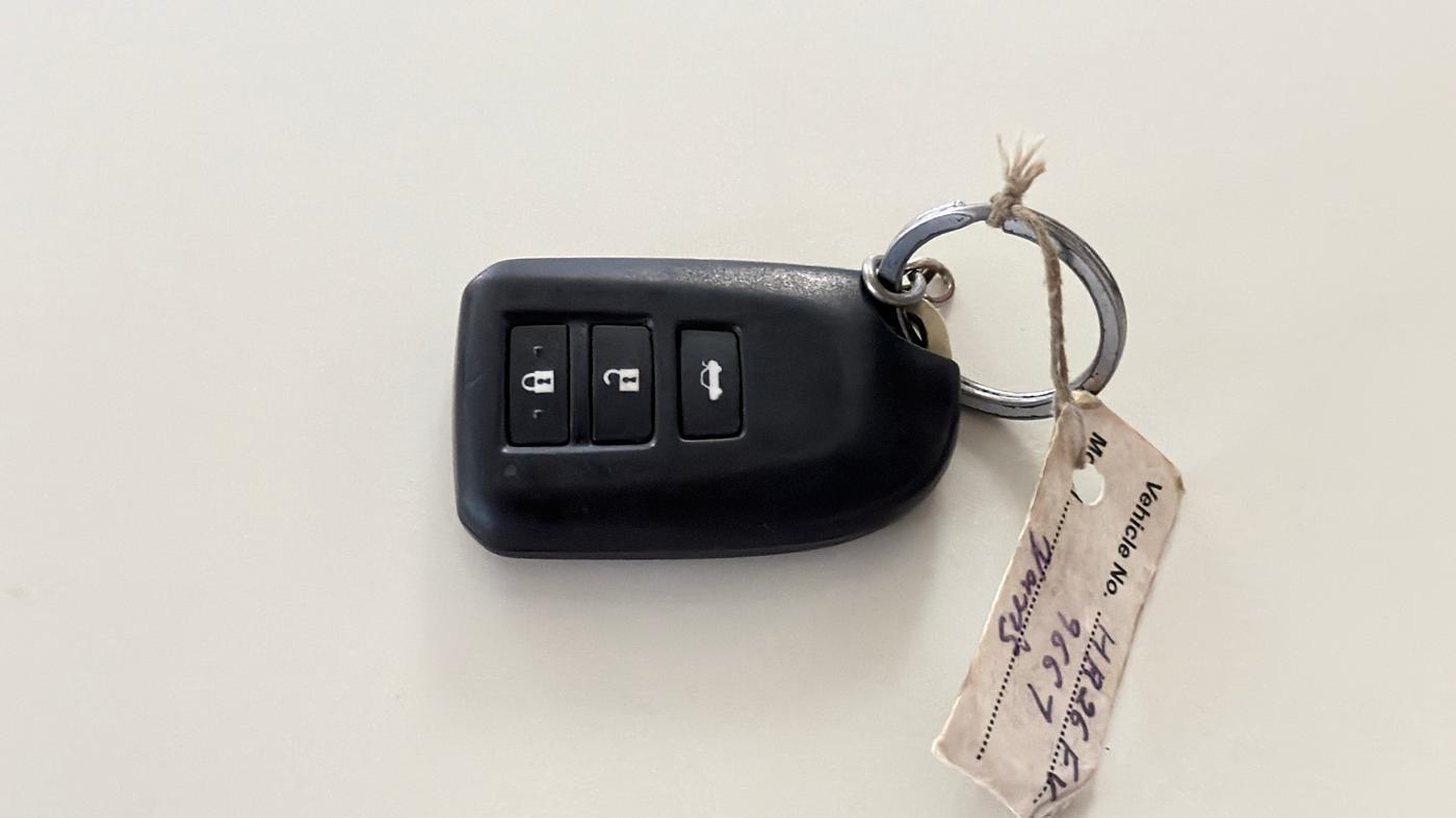 2018 Toyota YARIS V CVT, Petrol, Automatic, 98,237 km, Key Close Up