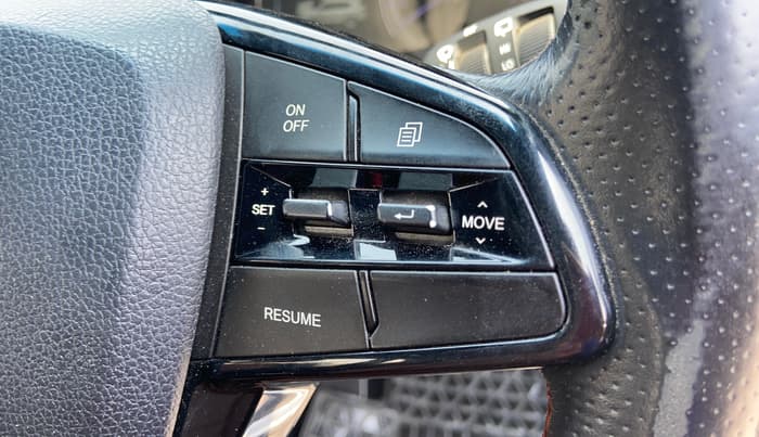 2019 Mahindra ALTURAS G4 4WD AT, Diesel, Automatic, 1,43,089 km, Adaptive Cruise Control