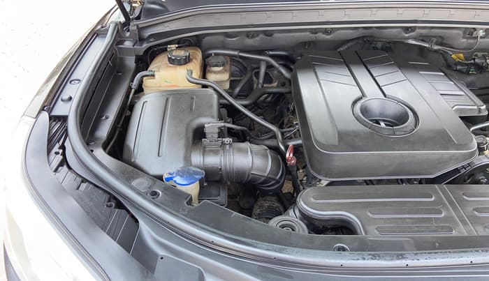 2019 Mahindra ALTURAS G4 4WD AT, Diesel, Automatic, 1,43,089 km, Engine View - Left