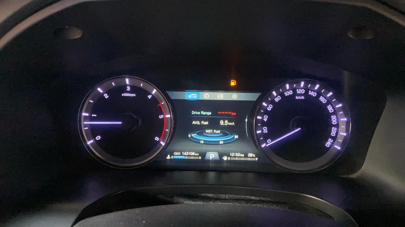 2019 Mahindra ALTURAS G4 4WD AT, Diesel, Automatic, 1,43,089 km, Odometer Image