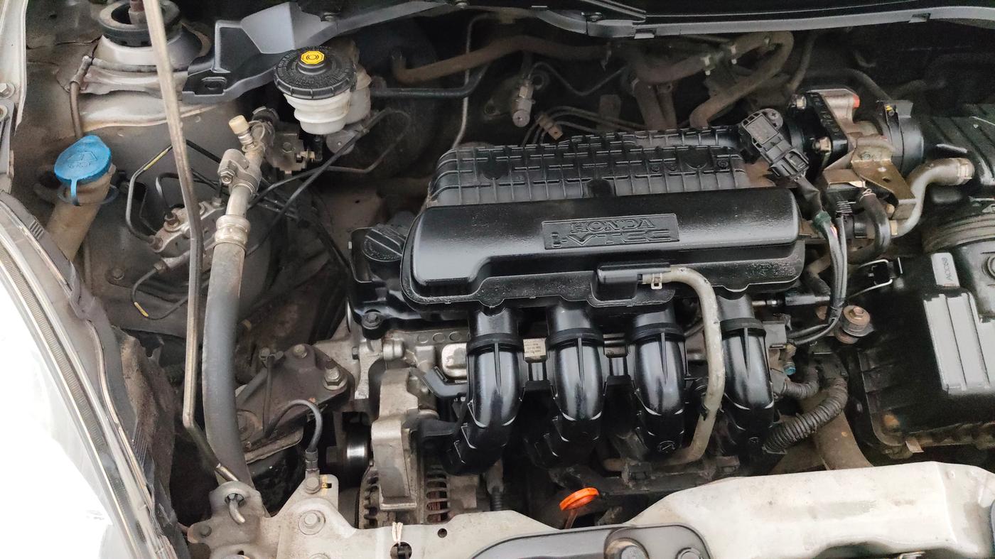 2017 Honda Amaze 1.2L I-VTEC S, Petrol, Manual, 68,739 km, Engine View - Right