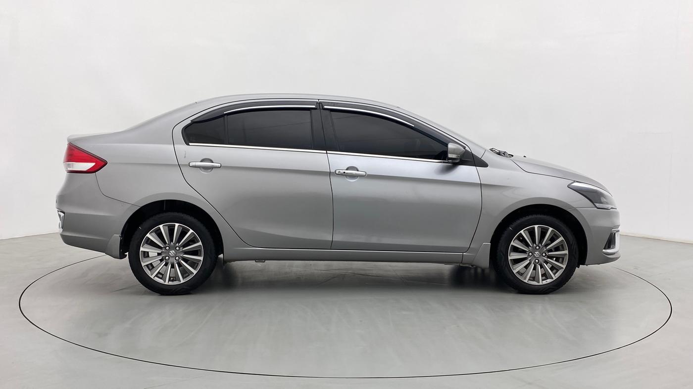2021 Maruti Ciaz ALPHA 1.5 MT VTVT SHVS, Petrol, Manual, 4,980 km, Right Side View