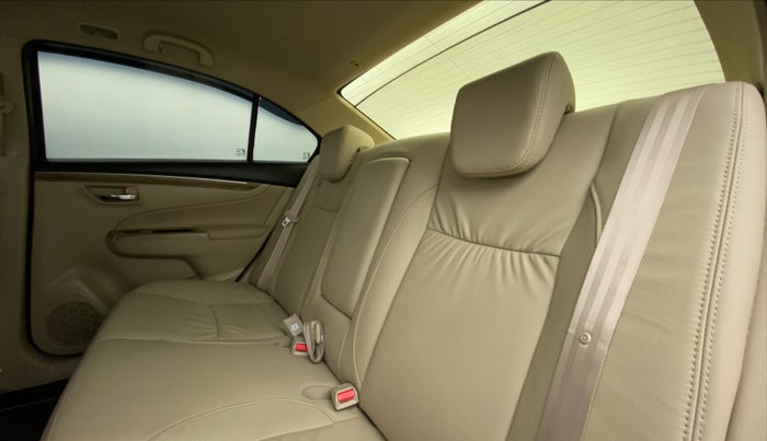 2021 Maruti Ciaz ALPHA 1.5 MT VTVT SHVS, Petrol, Manual, 4,980 km, Right Side Rear Door Cabin