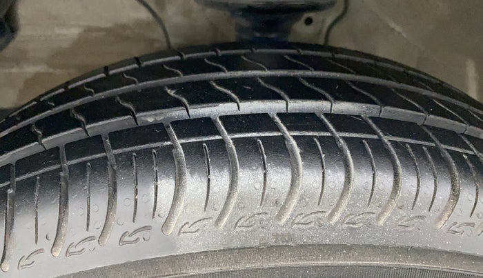 2020 Maruti S PRESSO VXI, Petrol, Manual, 14,106 km, Left Front Tyre Tread