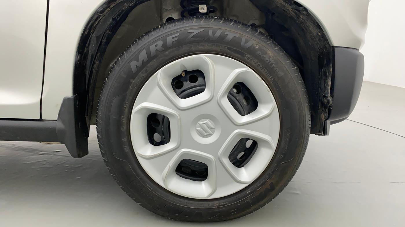 2020 Maruti S PRESSO VXI, Petrol, Manual, 14,106 km, Right Front Wheel
