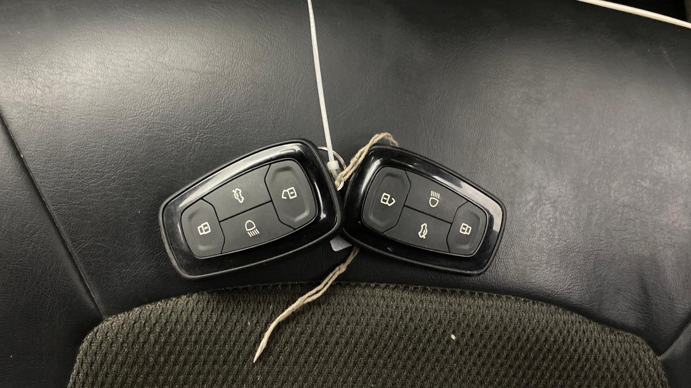 2021 Tata NEXON XZ PLUS PETROL, Petrol, Manual, 43,153 km, Key Close Up