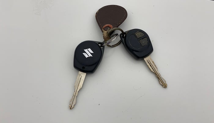 2014 Maruti Wagon R 1.0 LXI, Petrol, Manual, 45,326 km, Key Close Up