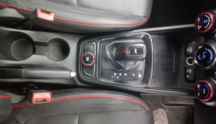 2024 Hyundai VENUE N LINE N8 1.0 TURBO DCT, Petrol, Automatic, 21,977 km, Gear Lever
