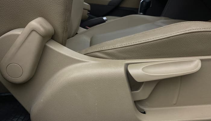 2016 Volkswagen Vento HIGHLINE PETROL AT, Petrol, Automatic, 49,229 km, Driver Side Adjustment Panel