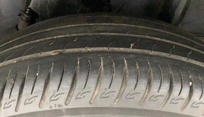 2020 Hyundai VENUE SX PLUS 1.0 TURBO DCT, Petrol, Automatic, 29,537 km, Left Rear Tyre Tread