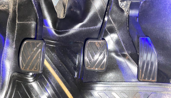 2018 Maruti IGNIS SIGMA 1.2, Petrol, Manual, 61,711 km, Pedals