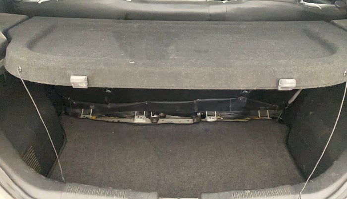 2018 Maruti IGNIS SIGMA 1.2, Petrol, Manual, 61,711 km, Boot Inside