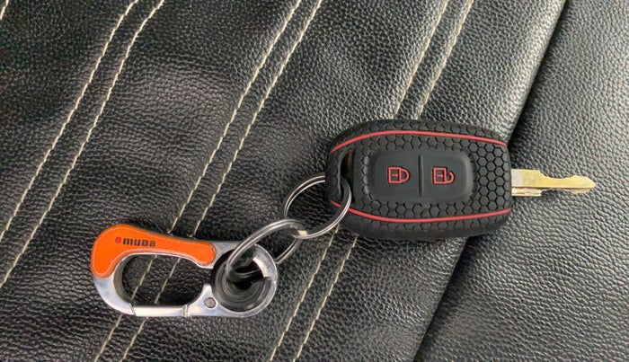 2019 Renault Kwid RXL, Petrol, Manual, 23,680 km, Key Close Up