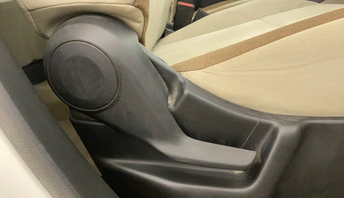 2019 Maruti New Wagon-R VXI 1.0, Petrol, Manual, 51,840 km, Driver Side Adjustment Panel