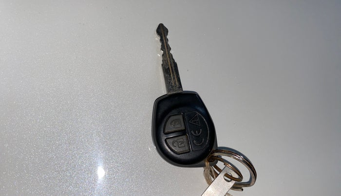 2023 Toyota Glanza S, Petrol, Manual, 15,175 km, Key Close Up