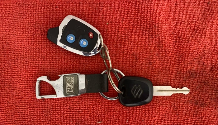 2015 Maruti Alto 800 LXI, Petrol, Manual, 53,512 km, Key Close Up