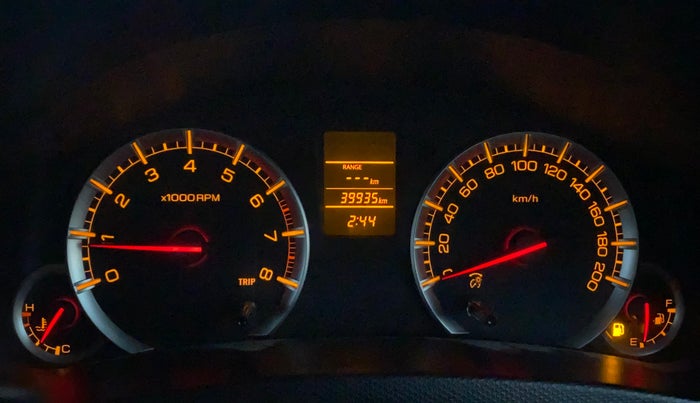 2014 Maruti Swift Dzire VXI, Petrol, Manual, 39,932 km, Odometer Image